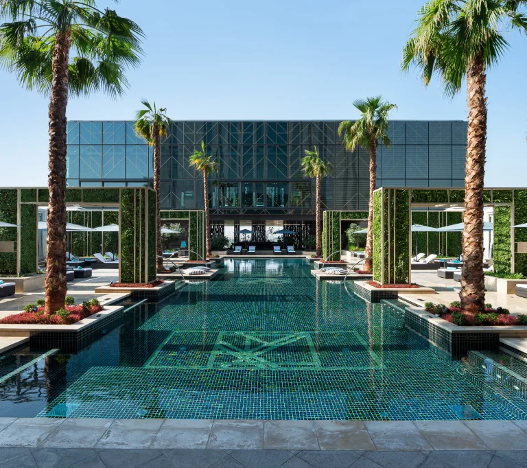 أفضل فنادق الكويت: تمتع بأسعار تنافسية وإقامة خليجية مميزة